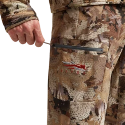 'Sitka' Men's Traverse Pant - Waterfowl : Waterfowl Marsh -Sports Fashion Store IMG SITKA WL 2022 600029 WL Traverse Pant Optifade Waterfowl 592p Studio 04015 1024x1024@2x